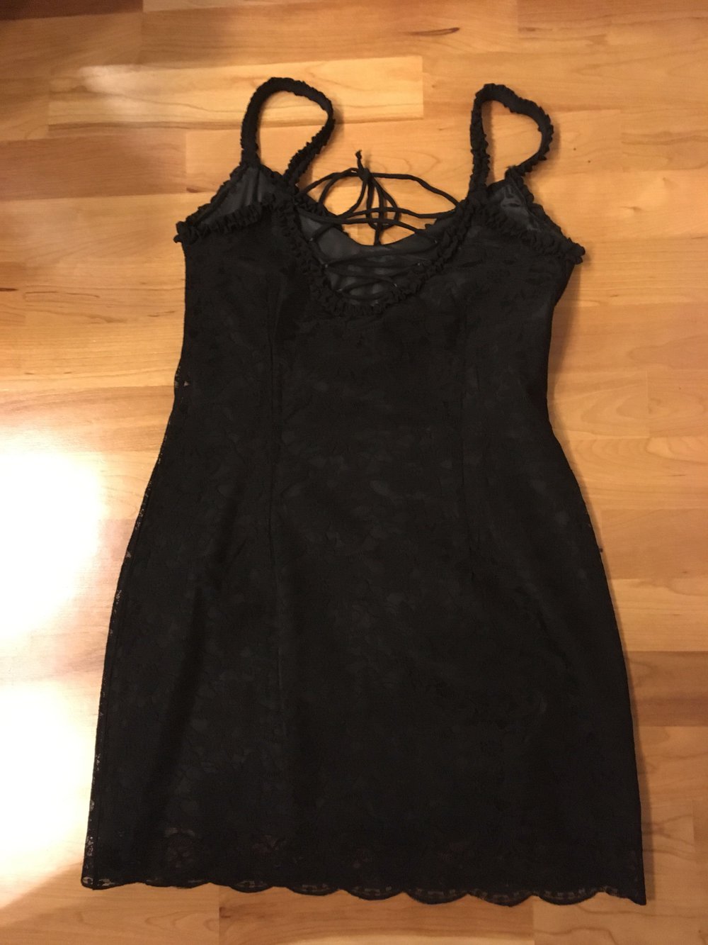 Velvet Kitten Kleid schwarz Spitze Mini M 38