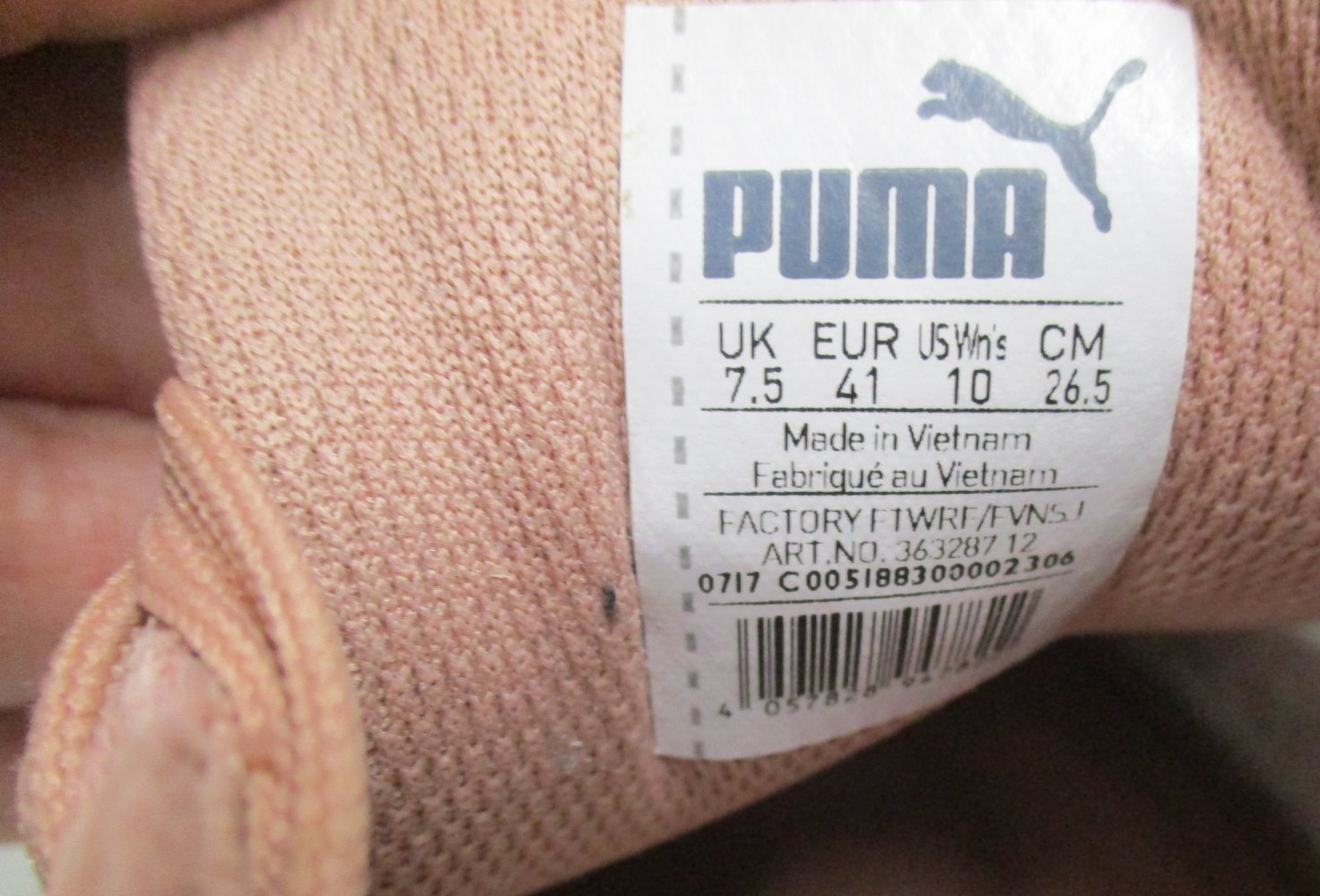 Puma Sneaker in altrosa Gr. 41 