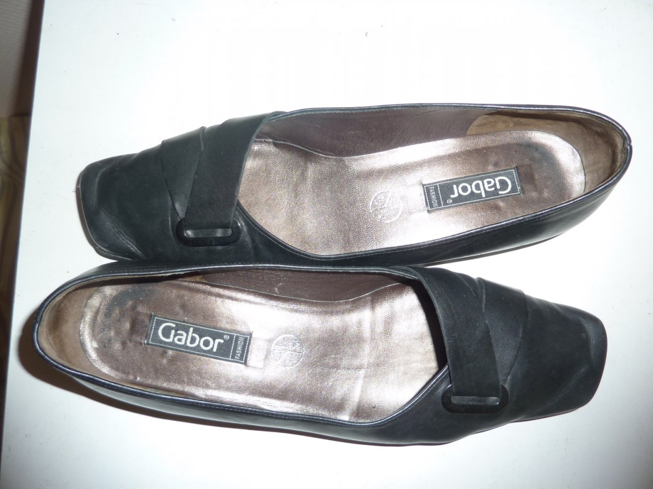 Gabor - Damen echt LEDER Schuhe flach 40 GABOR schwarz 6,5 Balerina Pumps  Slipper :: Kleiderkorb.ch