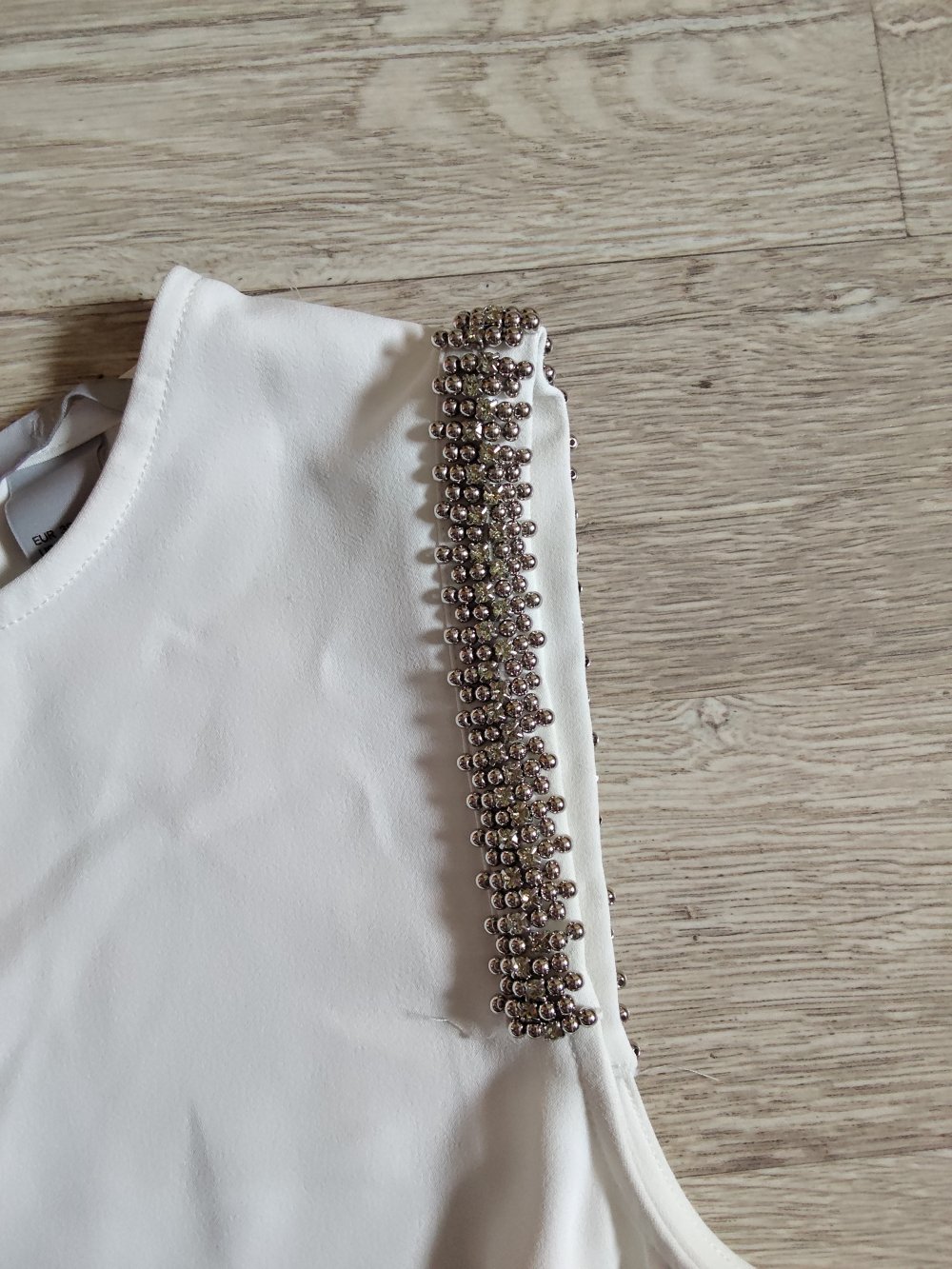 Schickes Top / Ärmellose Bluse mit Strass 