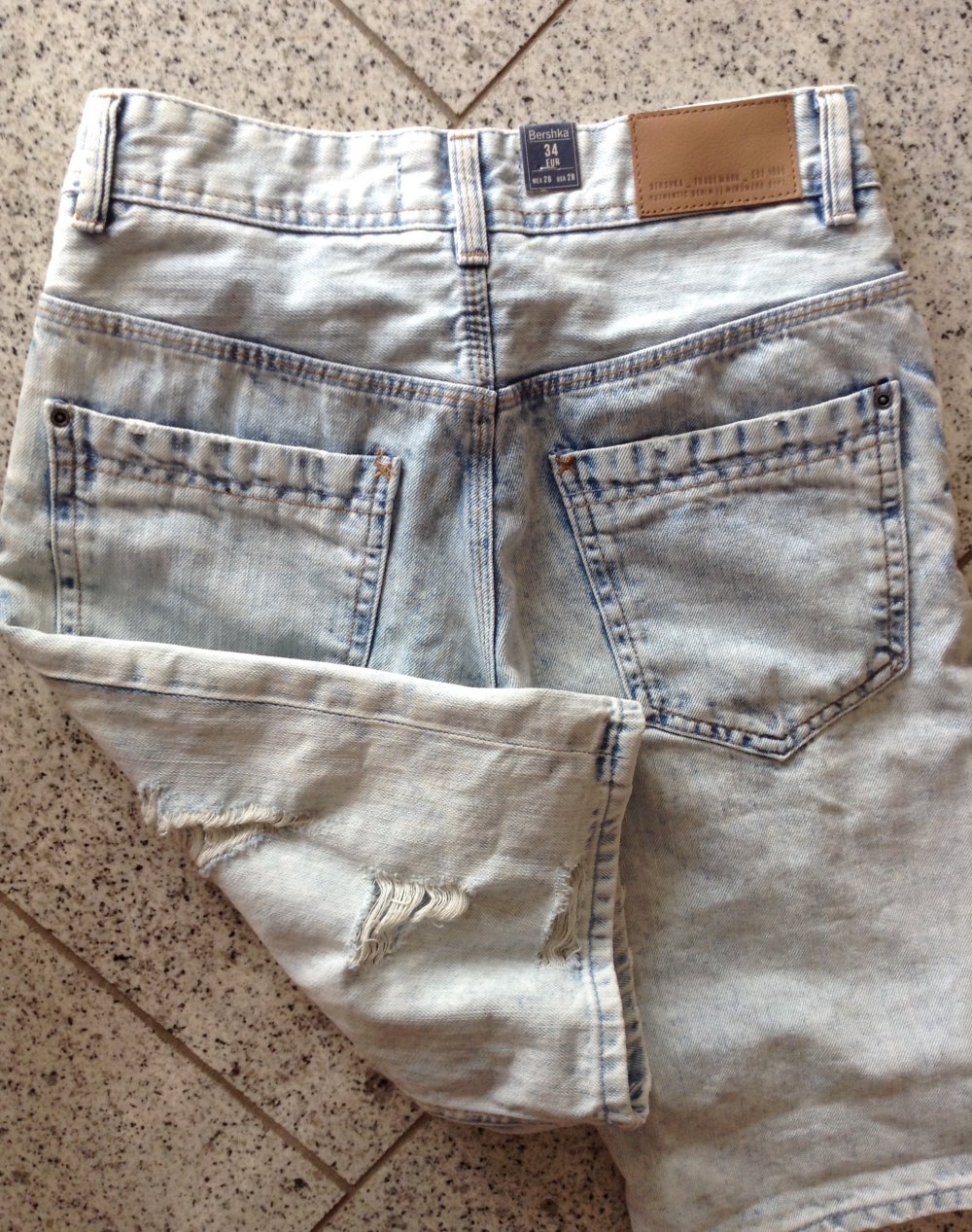 Destroyed Jeans Shorts Gr.34, ungetragen